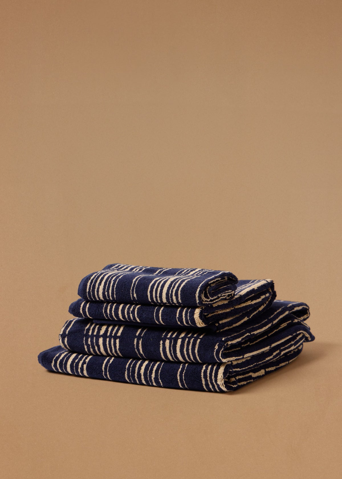 Ester Essential Set