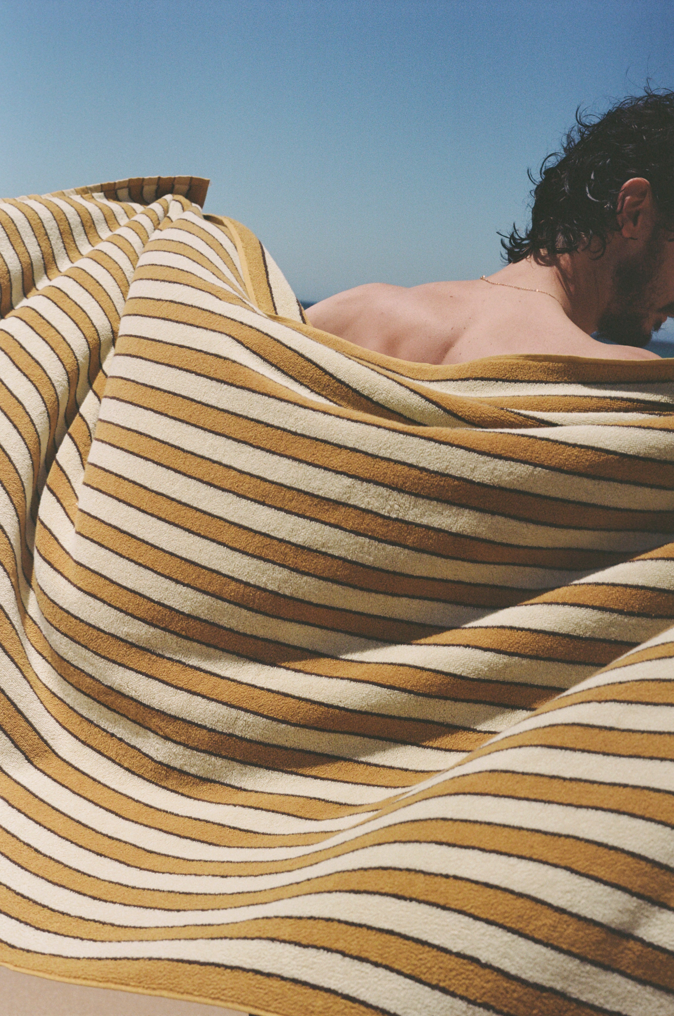 Helena Pool Towel, Blue Clay – Autumn Sonata