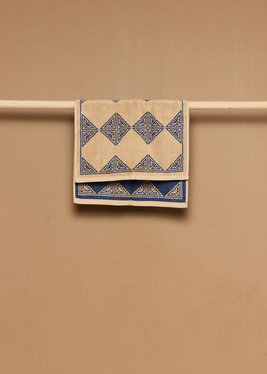 Agnes Hand Towel